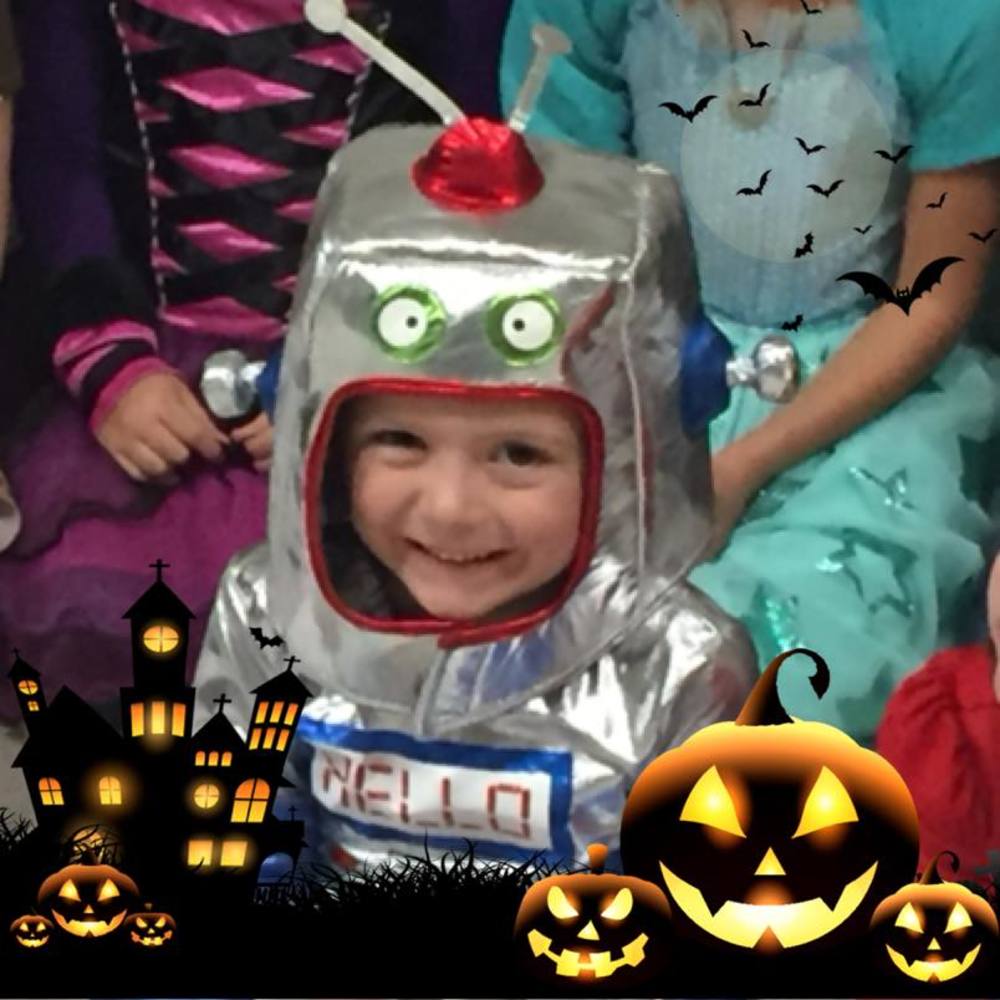 Meet your Posher, Alessa